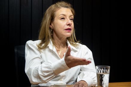 A candidata Flvia Moretti, que criticou adversrio por faltar a debate