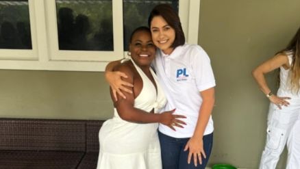 Aps foto com Michelle Bolsonaro, Jojo Todynho revela que vai excluir msica 'Arrasou, Viado'