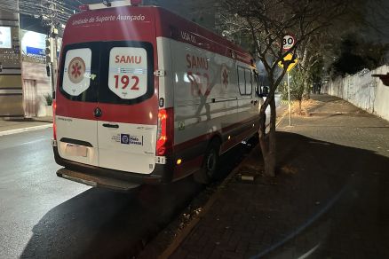 O Samu esteve no local para atender a vtima