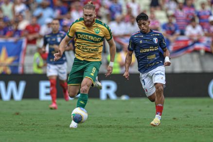 Jogo do Cuiab contra Fortaleza, na Arena Castelo 