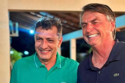 O prefeito de Diamantino Chico Mendes e o ex-presidente Jair Bolsonaro