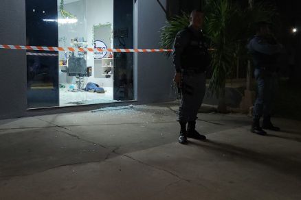 Rikelme Concei��o Silva foi encontrado morto dentro do estabelcimento 