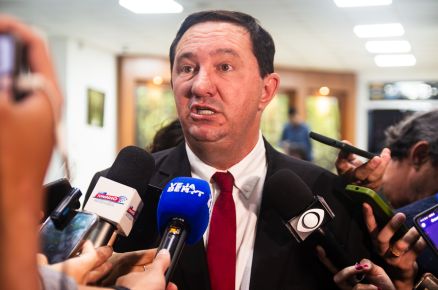 Presidente do PT em Mato Grosso, Valdir Barranco, admitiu que o partido no tem representante para disputar