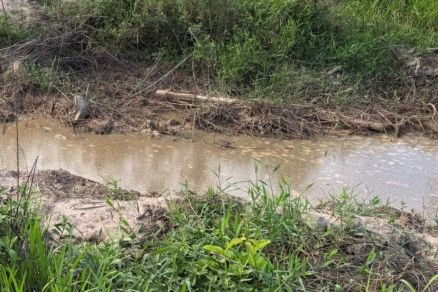 Crrego fica na rea de uma fazenda; vtima no foi reconhecida