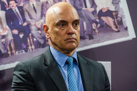 O ministro Alexandre de Moraes, que teve visto cancelado