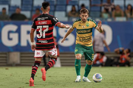 Cuiab sofre virada e perde por 2 a 1 para o Flamengo na Arena Pantanal 