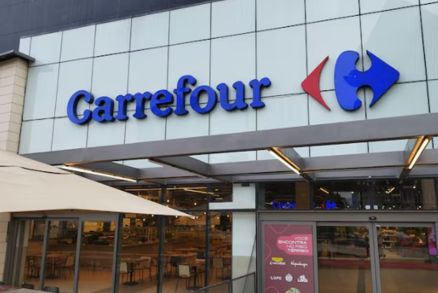 Boicote ao Carrefour: 50 caminh�es deixam de entregar carnes para rede ap�s declara��o de CEO global