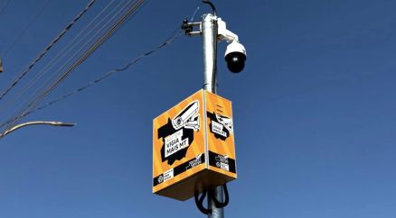 Cmera do Vigia monitora regio central 24h