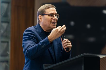 O presidente do PRD, Mauro Carvalho, que garante permanncia de deputado na sigla