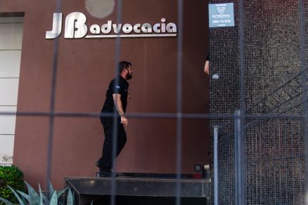 Polcia deu batida na JB Advocacia, no Bairro Quilombo, em Cuiab