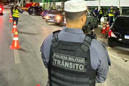 Operao Lei Seca prendeu trs motoristas por conduzir embriagado em Vrzea Grande 