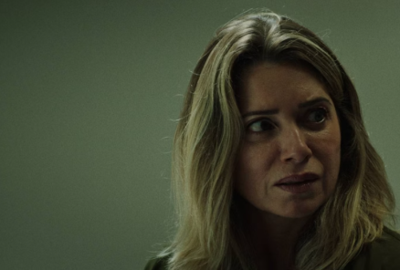Letcia Spiller protagoniza a personagem Yanna em Inexplicvel
