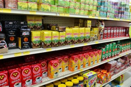 Caf no supermercado 