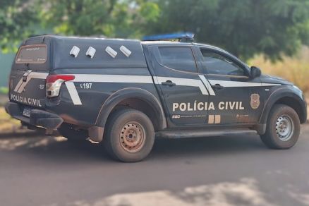 Viatura da Polcia Civil, que investigou o crime em Nova Marilndia