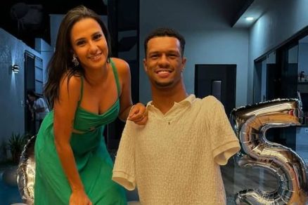 Gabrielzinho e a namorada Karol Soares -
