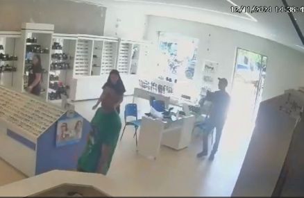 Imagens do roubo registrado em novembro 