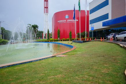 O encontro foi realizado na sala de reunies das comisses permanentes Deputada Sarita Baracat, na Assembleia Legislativa