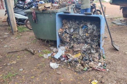 A empresa Locar faz a coleta de lixo em Cuiab