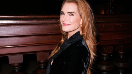 Atriz descobriu o procedimento pelo cirurgi�o pl�stico