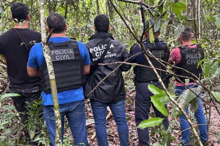 A Polcia Civil foi chamada ao local onde o corpo estava