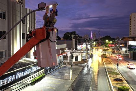 Mutiro fez manuteno da iluminao pblica