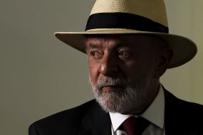 Lula busca neutralidade de centro e direita em 2026 