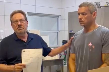 Secret�rio Gilberto Figueiredo realizou a entrega dos itens na manh� deste s�bado (11.01)