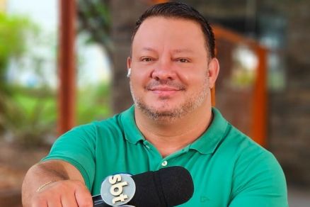 O reprter Serginho Lapada, que sofreu AVC durante live