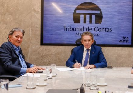 Presidente do TCE, conselheiro S�rgio Ricardo, e presidente da Comiss�o de Educa��o, conselheiro Antonio Joaquim, ressaltam import�ncia da pol�tica p�blica