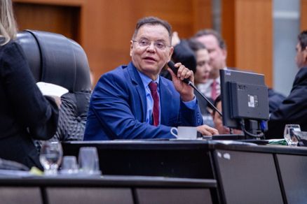 O deputado estadual Eduardo Botelho na �ltima sess�o como presidente da Assembleia