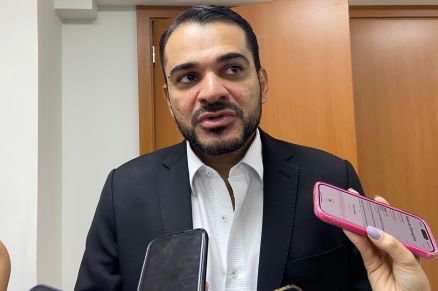 O titular da Delegacia Especializada de Homicdio e Proteo  Pessoa, Caio Albuquerque