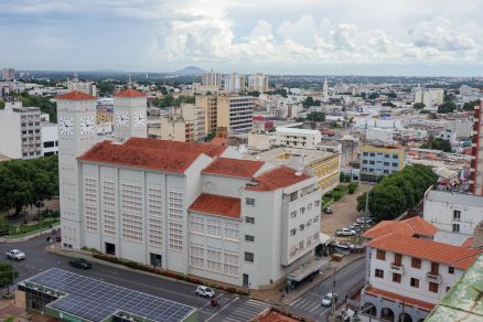 Cuiab ter tardes ensolaradas com mxima de 33C