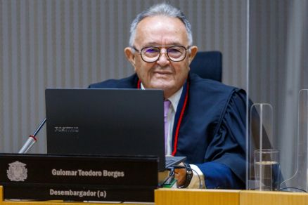 O desembargador Guiomar Teodoro Borges, que se despediu do cargo
