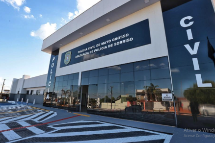 A fachada da Delegacia de Sorriso, que est investigando o caso