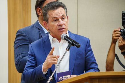 O governador Mauro Mendes, que falou sobre as obras do BRT em Cuiab e VG
