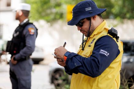 Agentes de fiscalizaao em Cuiab