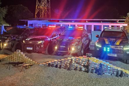 Apenas no primeiro ms deste ano, policiais do Grupo Especial de Fronteira apreenderam trs toneladas