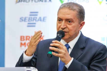 Conselheiro-relator, Valter Albano