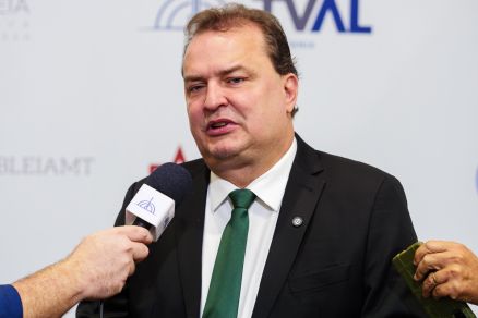 O presidente da Assembleia Legislativa, deputado Max Russi , que falou sobre crime cometido por servidor efetivo da Casa de Leis