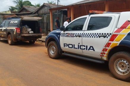 Polcia Militar durante operao contra esquema ilegal de doaes  