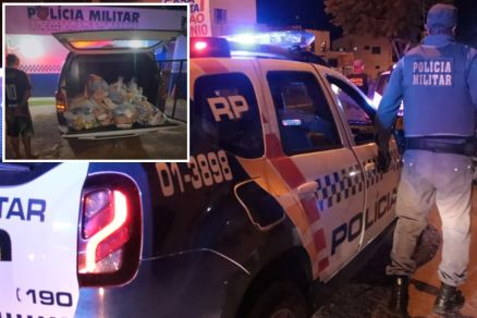 Em detalhe, cestas b�sicas apreendidas pela Pol�cia Militar; suspeito foi preso 