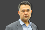 Muitos mamam e ninguém larga o osso