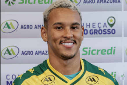 O atacante Juan Christian, novo contratado do Cuiab� at� 2027
