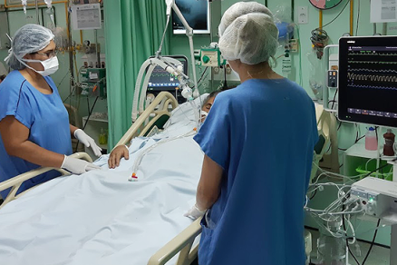 Para ser decretada morte enceflica, o paciente tem que ter passado por um trauma grave