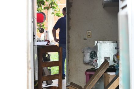 O corpo da adolescente foi encontrado no fundo de uma casa no jardim Florianpolis