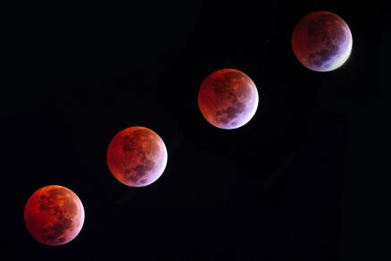 Foram aproximadamente 30 fotos em uma hora e meia da Lua de Sangue