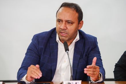 O promotor Adriano Roberto Alves, que quer abertura de inqurito