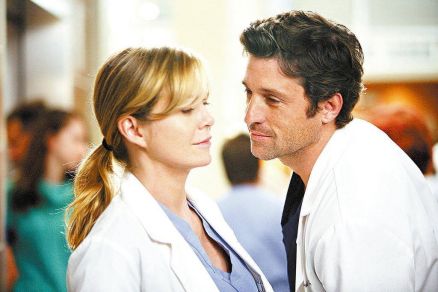 Meredith (Ellen Pompeo) e Derek (Patrick Dempsey) em cena de Grey's Anatomy 