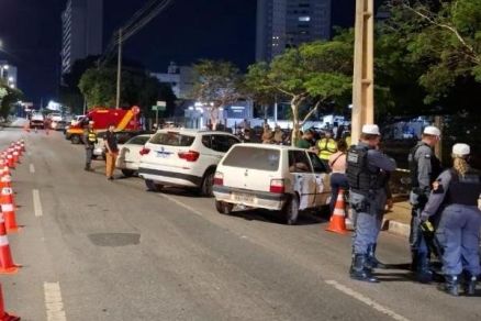 Policiais realizaram abordagem de motoristas em Cuiab