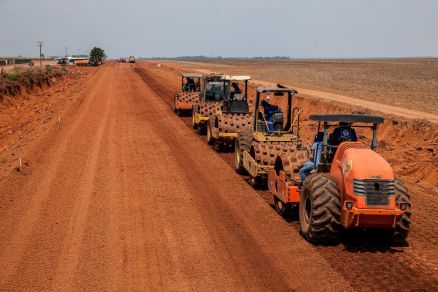 Governo licita obras para asfaltar mais 97 km de rodovias em MT